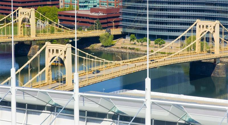 The Westin Pittsburgh Hotel Exterior photo