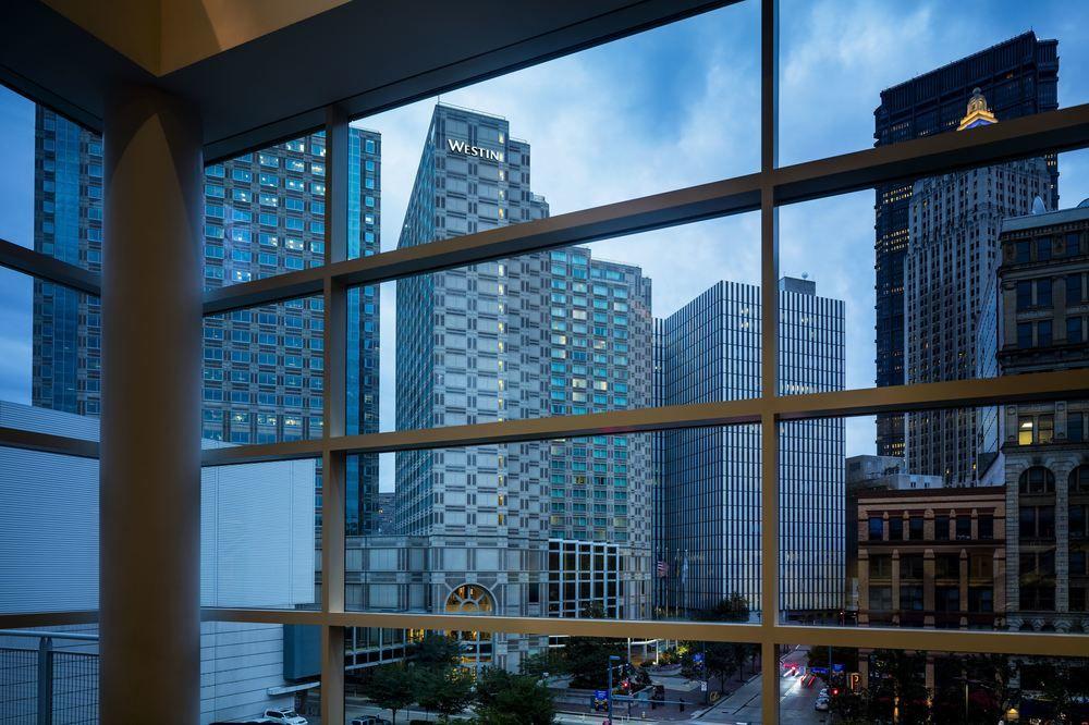 The Westin Pittsburgh Hotel Exterior photo